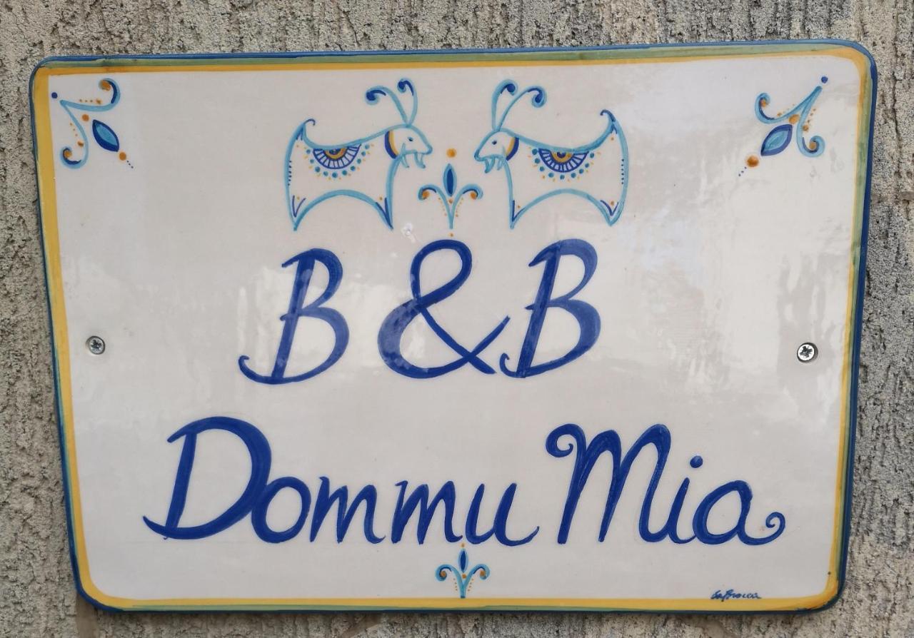 B&B Dommu Mia เบาเนย์ ภายนอก รูปภาพ